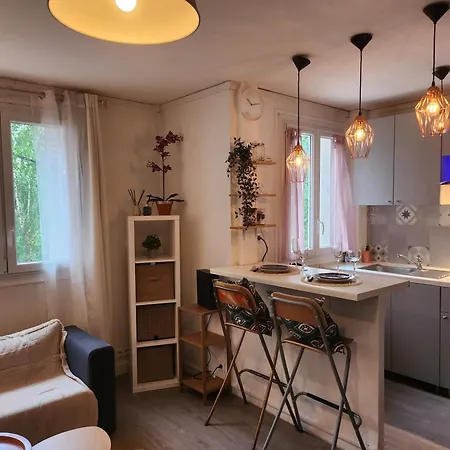 Apartment Un Cocon Au Pre-saint-gervais - 10 Mn De Paris *