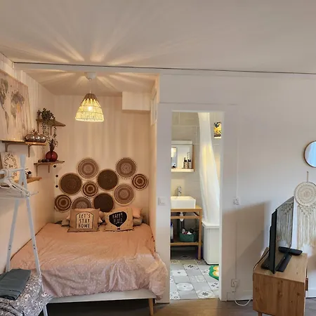Un Cocon Au Pre-saint-gervais - 10 Mn De Paris Apartment
