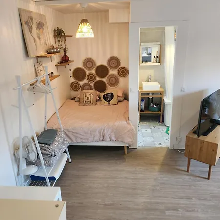 Un Cocon Au Pre-saint-gervais - 10 Mn De Paris Apartment