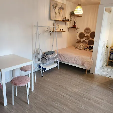 Apartment Un Cocon Au Pre-saint-gervais - 10 Mn De Paris