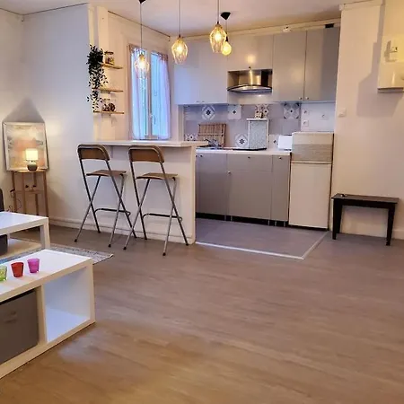 Un Cocon Au Pre-saint-gervais - 10 Mn De Paris Apartment